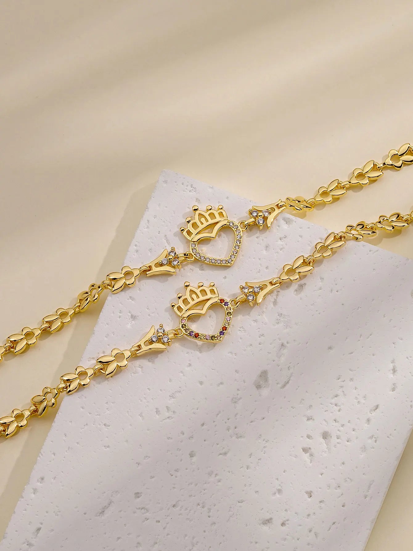 Fan Sibao-Bracelet creux en or incrusté pour femme, couronne de cœur, cadeau de la fête des Léons, contre-indiqué