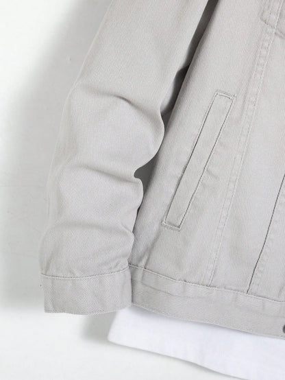 Men's denim jacket for spring and autumn. Gray denim coat. Versatile for daily casual wear. Fashionable and trendy.