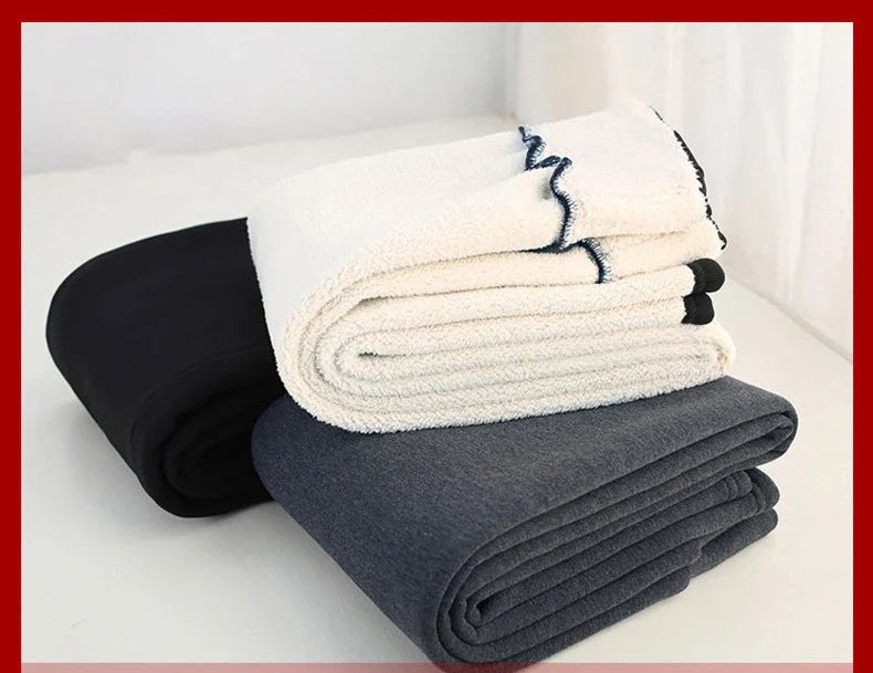 Legging taille haute sans couture pour femme avec intérieur en polaire doux, thermique, chaud, isolé, pour l'hiver. Collant polaire chaud pour femme. Vêtements d'hiver pour femme.