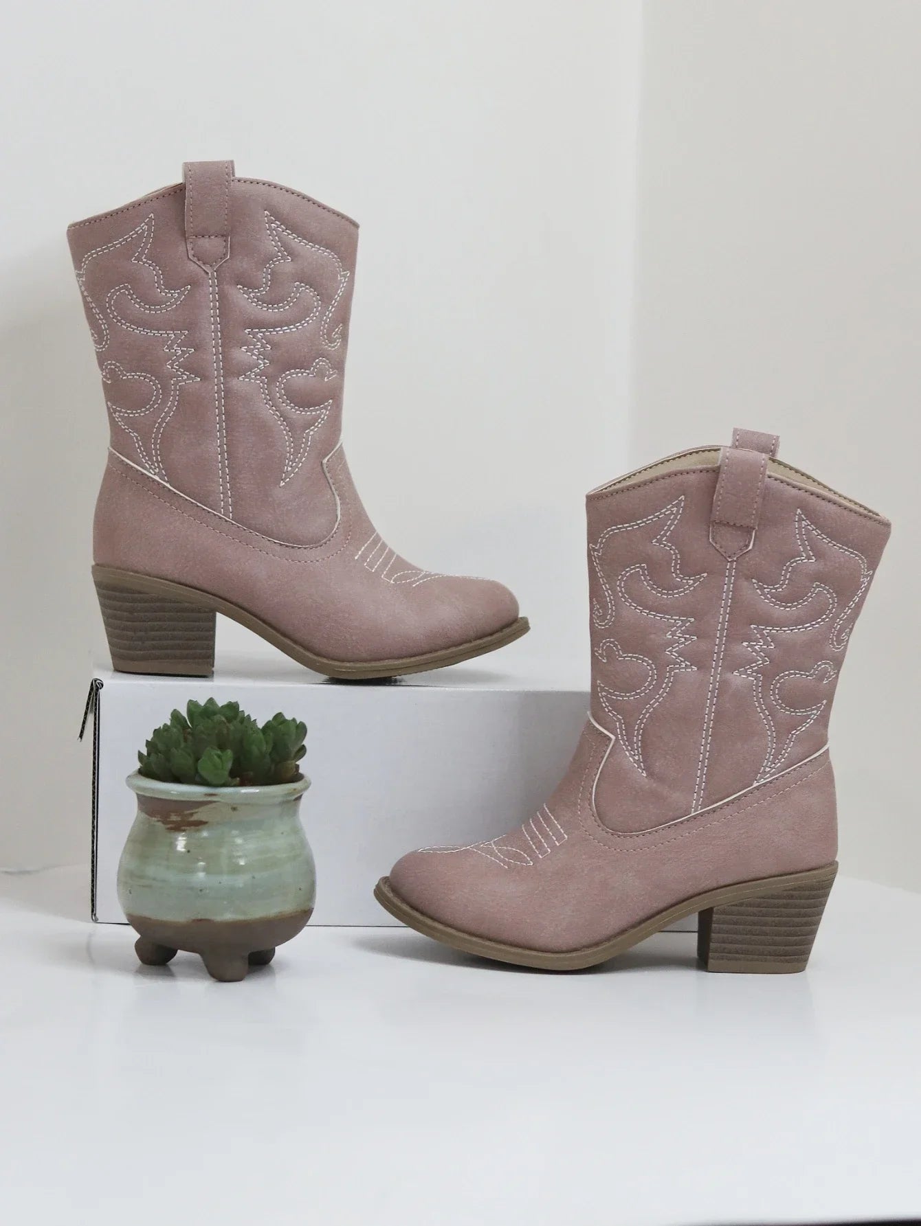 Classic Western Knee High Boots for Girls Premium Quality Slip-on Cowboy Long Booties Kids Autumn Heeled Point Botas Kids Shoes