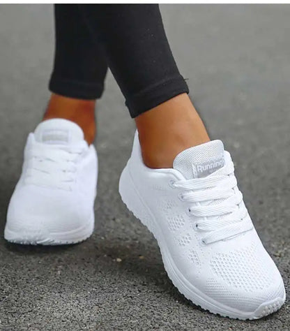Chaussures de sport classiques pour femmes Baskets de sport pour femmes Chaussures blanches de gym Zapatillas Mujer Chaussures vulcanisées Baskets décontractées pour femmes