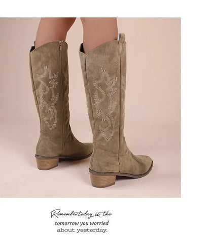 Bottes hautes à talon épais, amincissantes et longues, ne dépassant pas le genou, brodées, style rétro western cowboy, Nouvelle Collection Hiver 2025