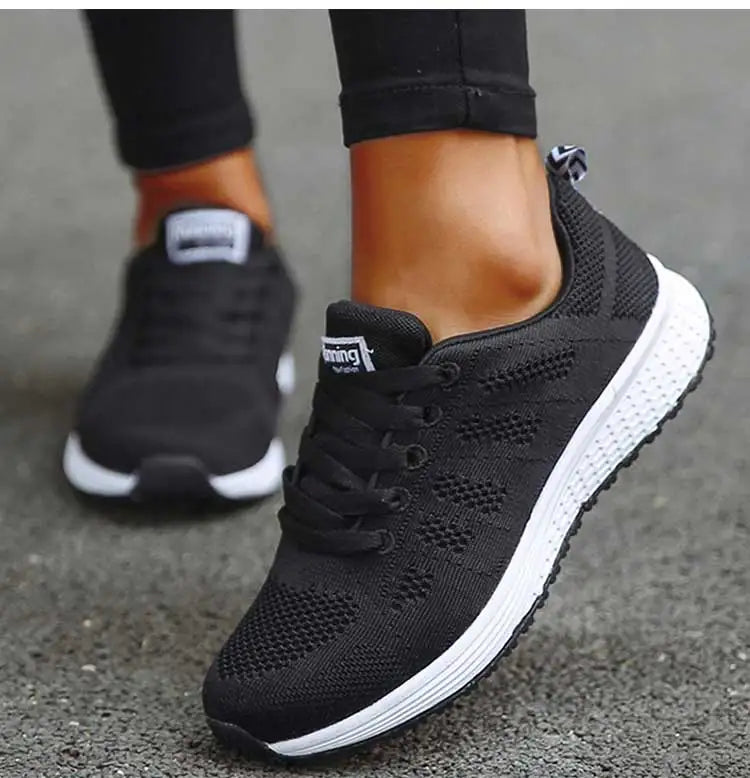 Chaussures de sport classiques pour femmes Baskets de sport pour femmes Chaussures blanches de gym Zapatillas Mujer Chaussures vulcanisées Baskets décontractées pour femmes