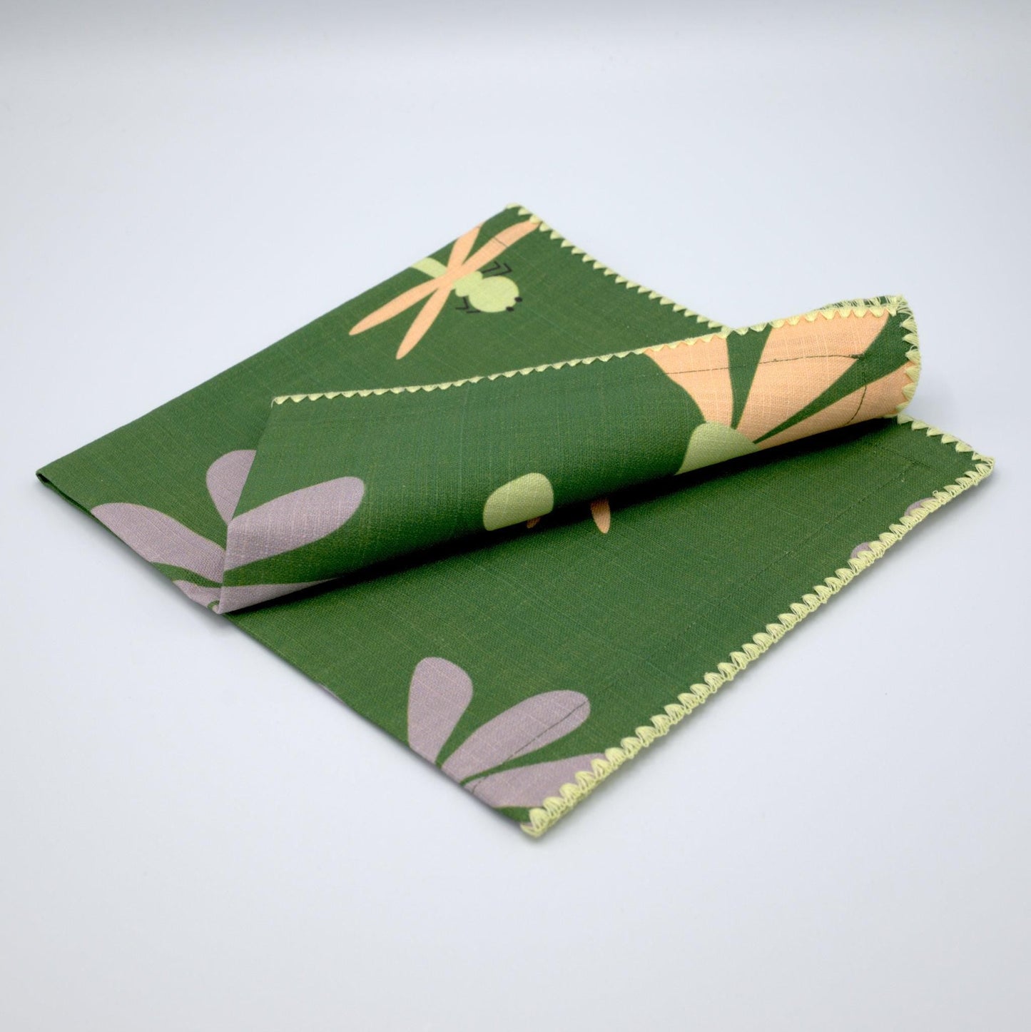 Shy Dragonfly-Premium Cotton Dinner Napkins