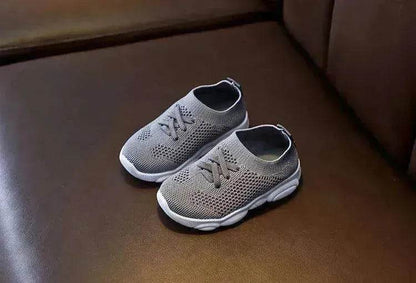 Chaussures antidérapantes élégantes pour enfants