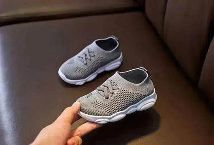 Chaussures antidérapantes élégantes pour enfants