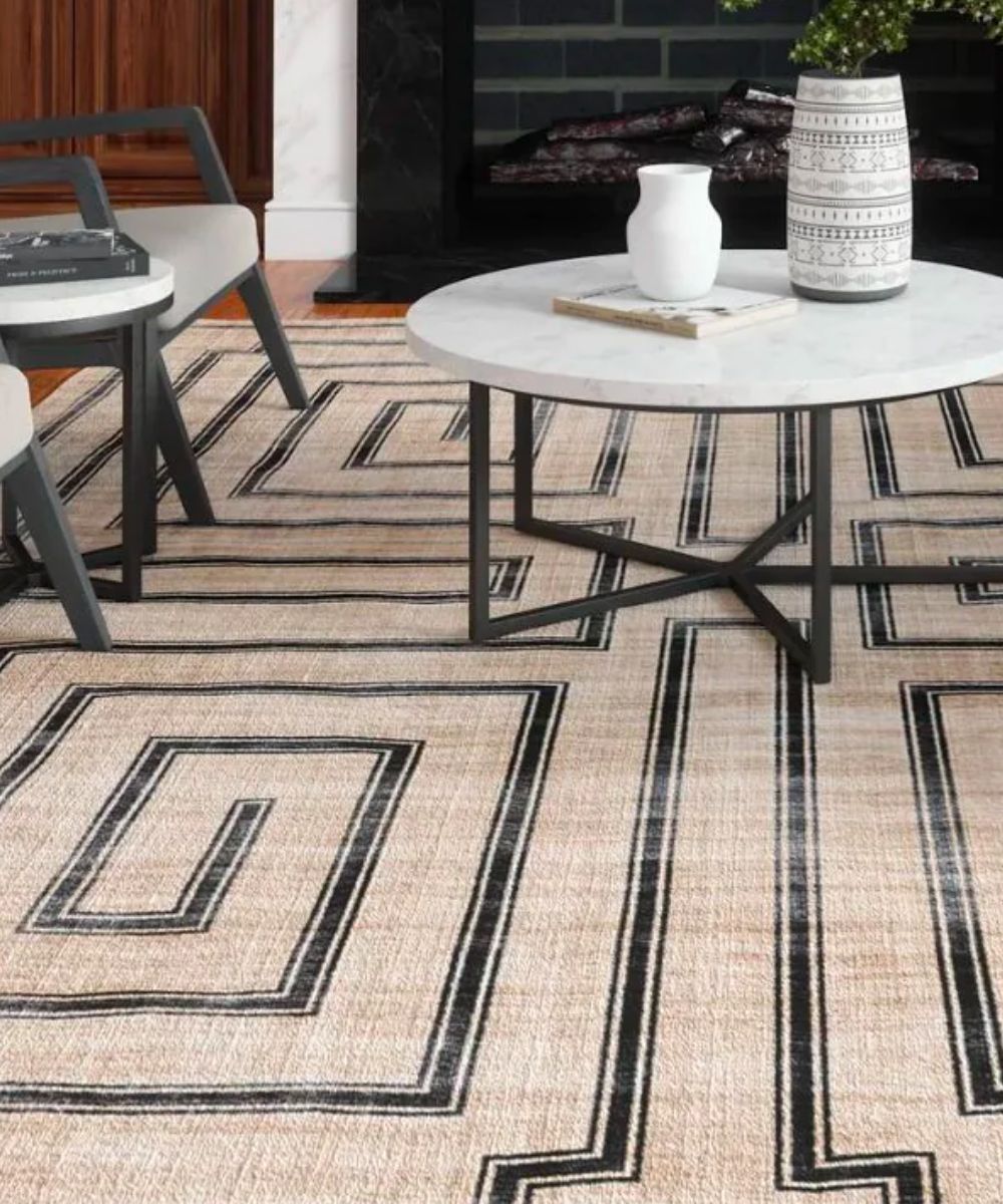 Noa Natural Black Rug