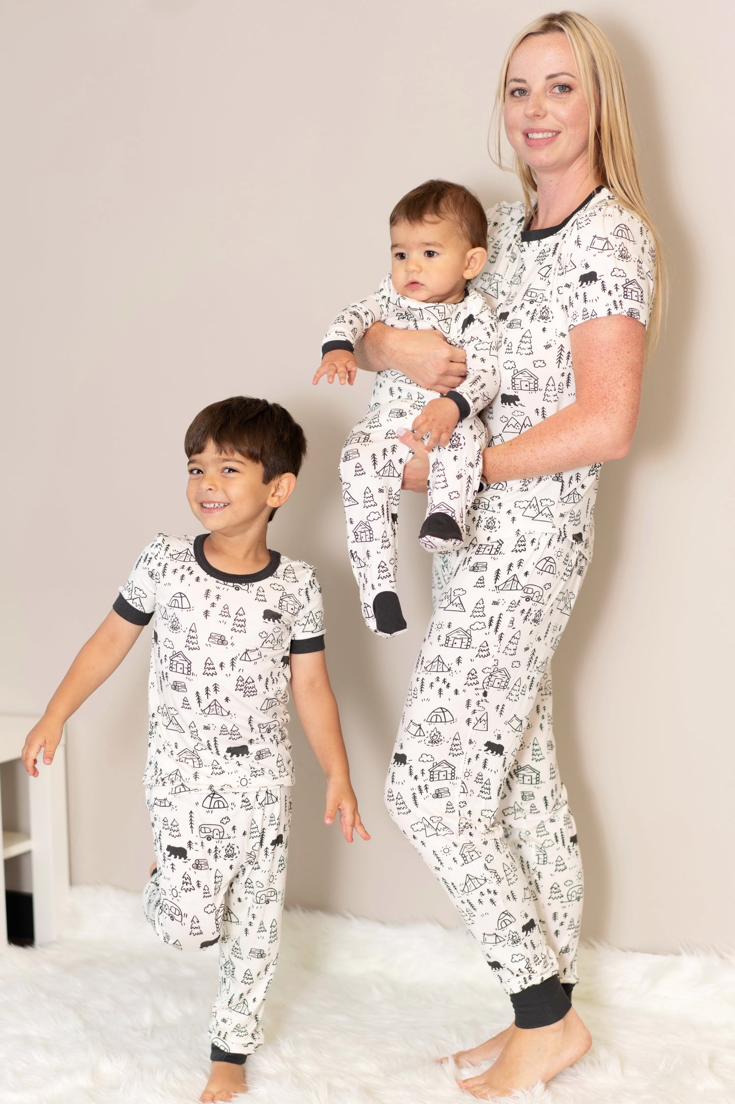 Women's Bamboo Short Sleeve Pajama Set (Doodle Camp Print)