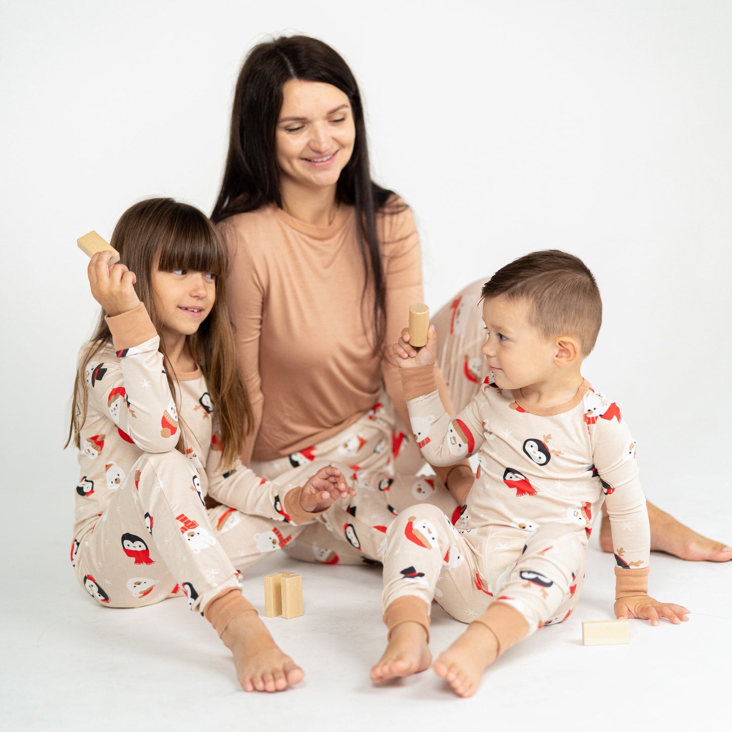 Bamboo Long Sleeve Pajama Set (Snowy Faces Print)