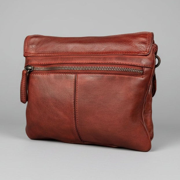 Sac bandoulière à rabat en cuir Saffiano MET