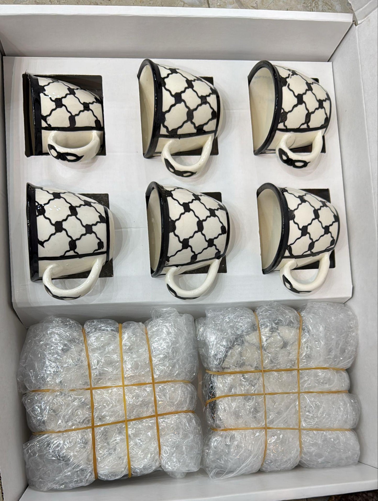 Palestinian Kuffia Coffee Set of 6 cups with plates 10x9x7 cm