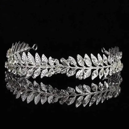Women's Silver-plated Rhinestone Alloy Crown Tiara
