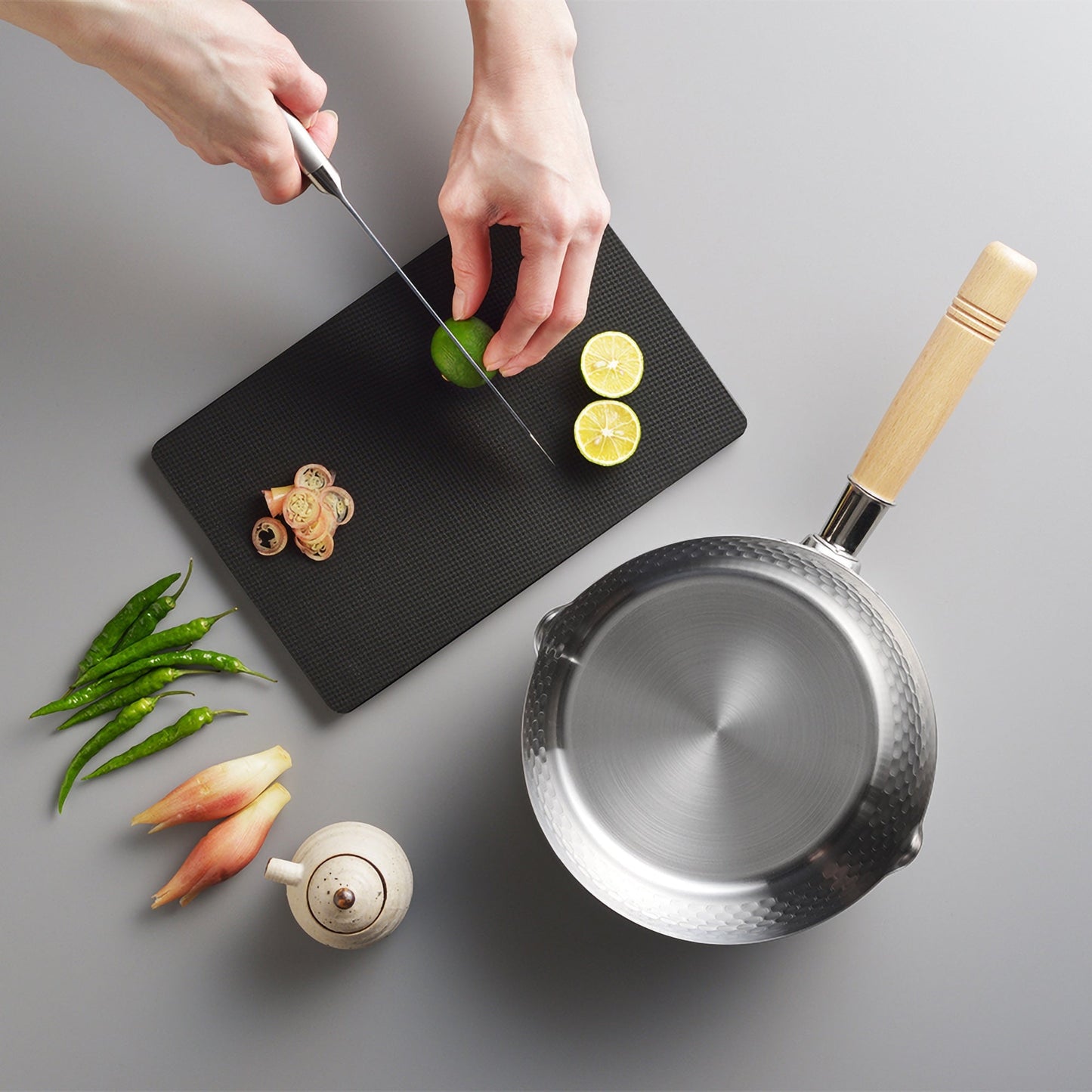 Yoshikawa Yukihira Saucepan 20 cm Stainless Steel  | 2.1 L with Wooden Handle