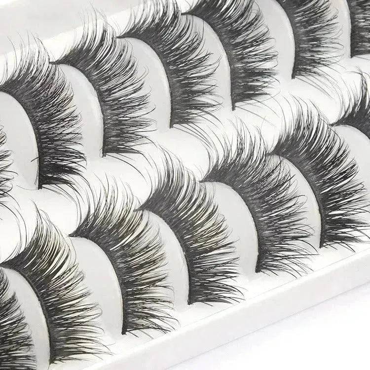 Faux cils