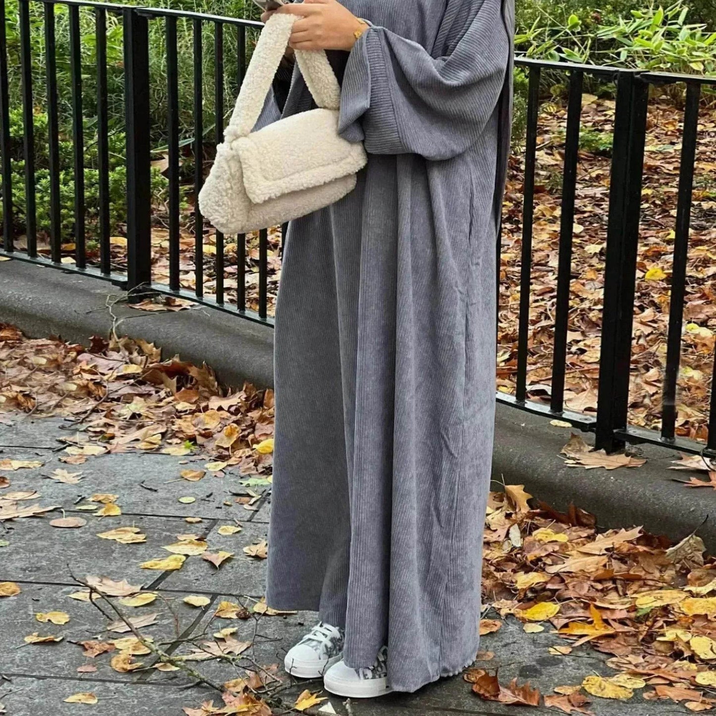 Robe Abaya Cardigan Décontractée d'Automne et d'Hiver pour Femmes Arabes de Dubaï et du Moyen-Orient, et pour Femmes Turques