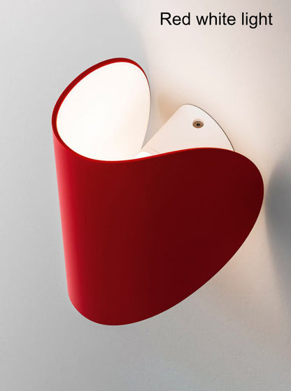 Creative Bedside Table Lamp – Modern Iron Nightstand Light for Bedroom & Living Room with E27/E14 LED