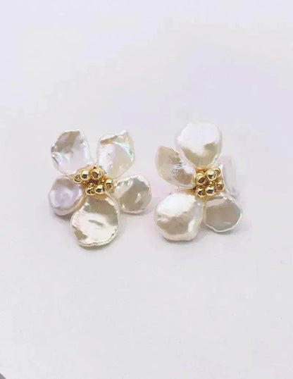 Boucles d'oreilles Baroque Perle Femme Européennes et Américaines Tempérament Personnalité Fleur Clous d'oreilles
