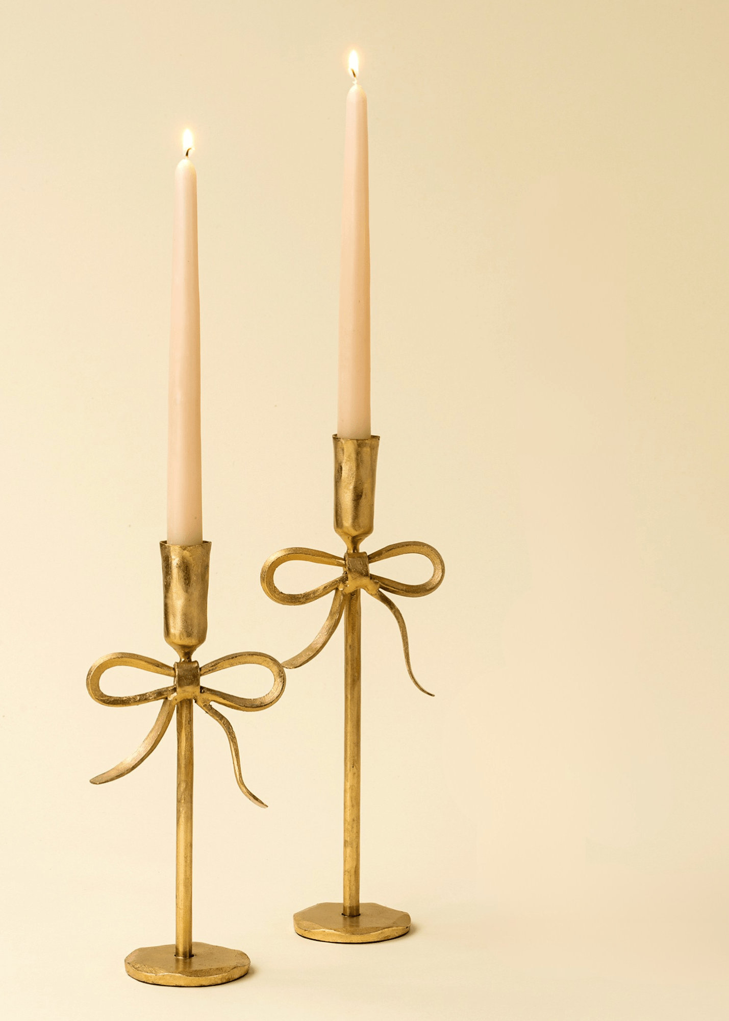 Bow Forged Candlestick, Set of 2 – Gold