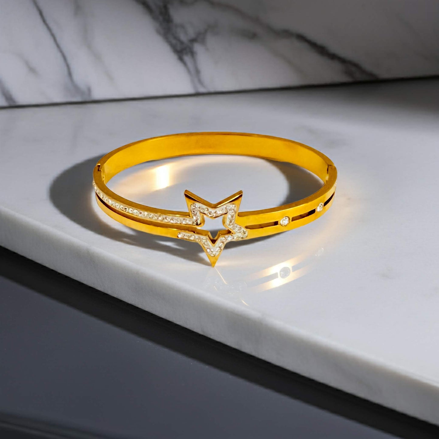 Ad stone Star Charm Bangle with Zirconia Crystals-Gold plated