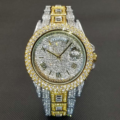 Montre entièrement sertie de cristaux glacés
