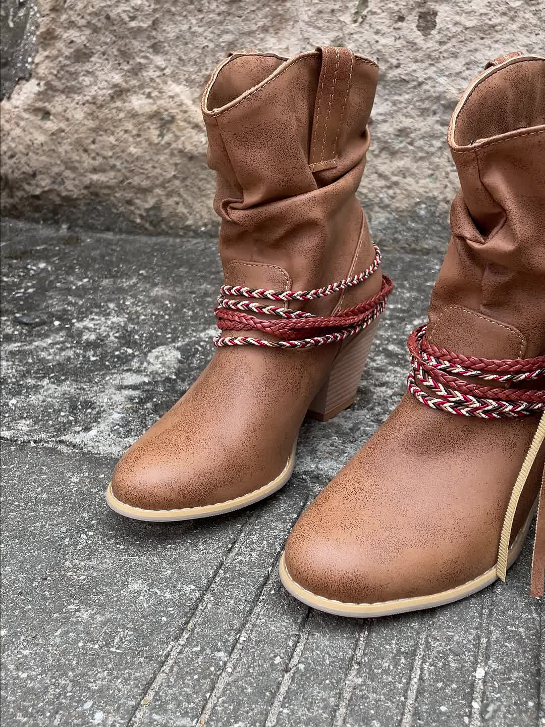 Womens Vintage-Inspired Chunky Heeled Cowboy Boots - Fashionable Tassel & Braided Band Detail, Slip-On Comfort, Soft Slouchy Texture - Retro Short Western Boots