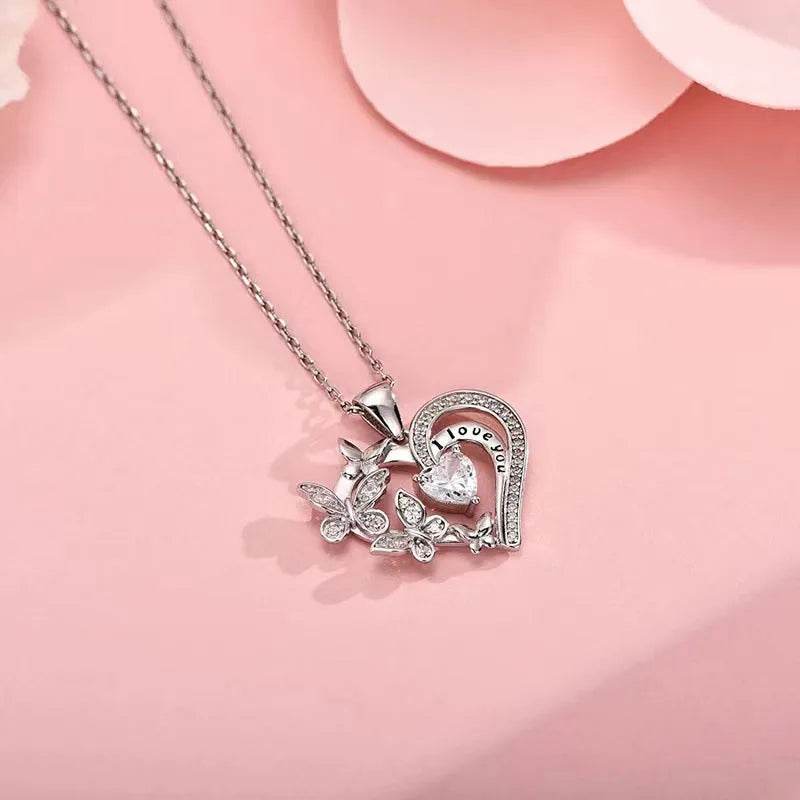 Collier papillon Ins avec strass, pendentif chaîne de clavicule creuse en forme de cœur, tendance et personnalisé, pour la Saint-Valentin