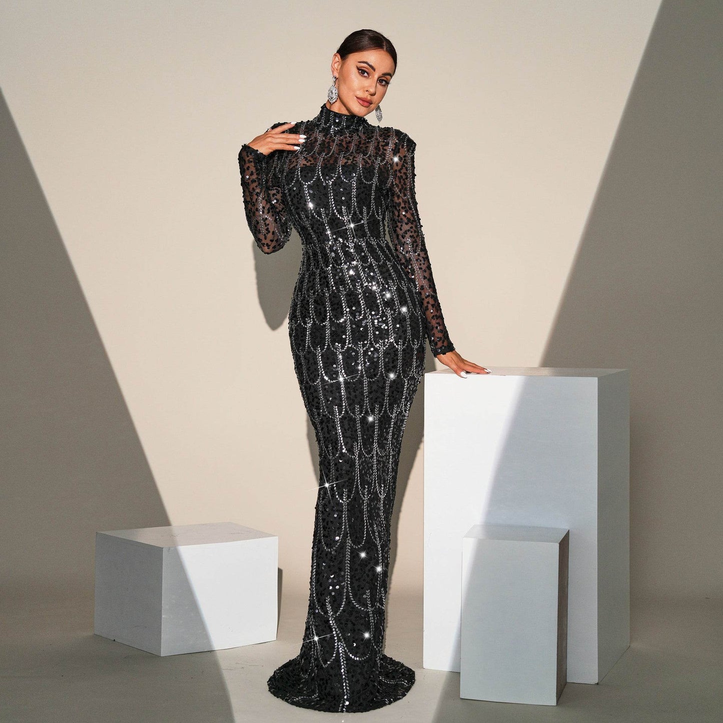 Long Sleeve Slim-fit Sequined Banquet Evening Dress