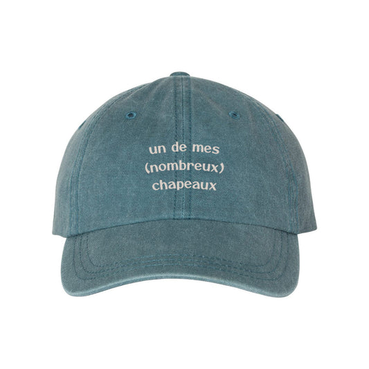 Casquette brodée "un de mes nombreux chapeaux"