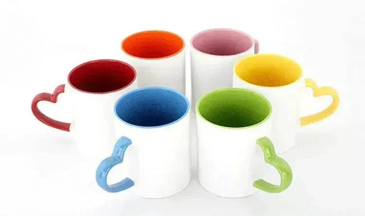 Mug Revêtement Anse en Forme de Cœur Intérieur Coloré Tasse en Céramique Personnalisée