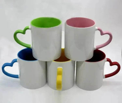 Mug Revêtement Anse en Forme de Cœur Intérieur Coloré Tasse en Céramique Personnalisée