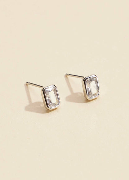 Colette Studs