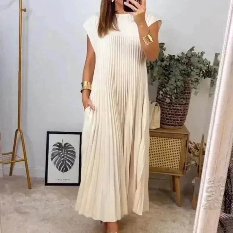 Women Summer Pleated Maxi Dress Casual Short Sleeve Crewneck Flowy Swing Long Dress with Pockets