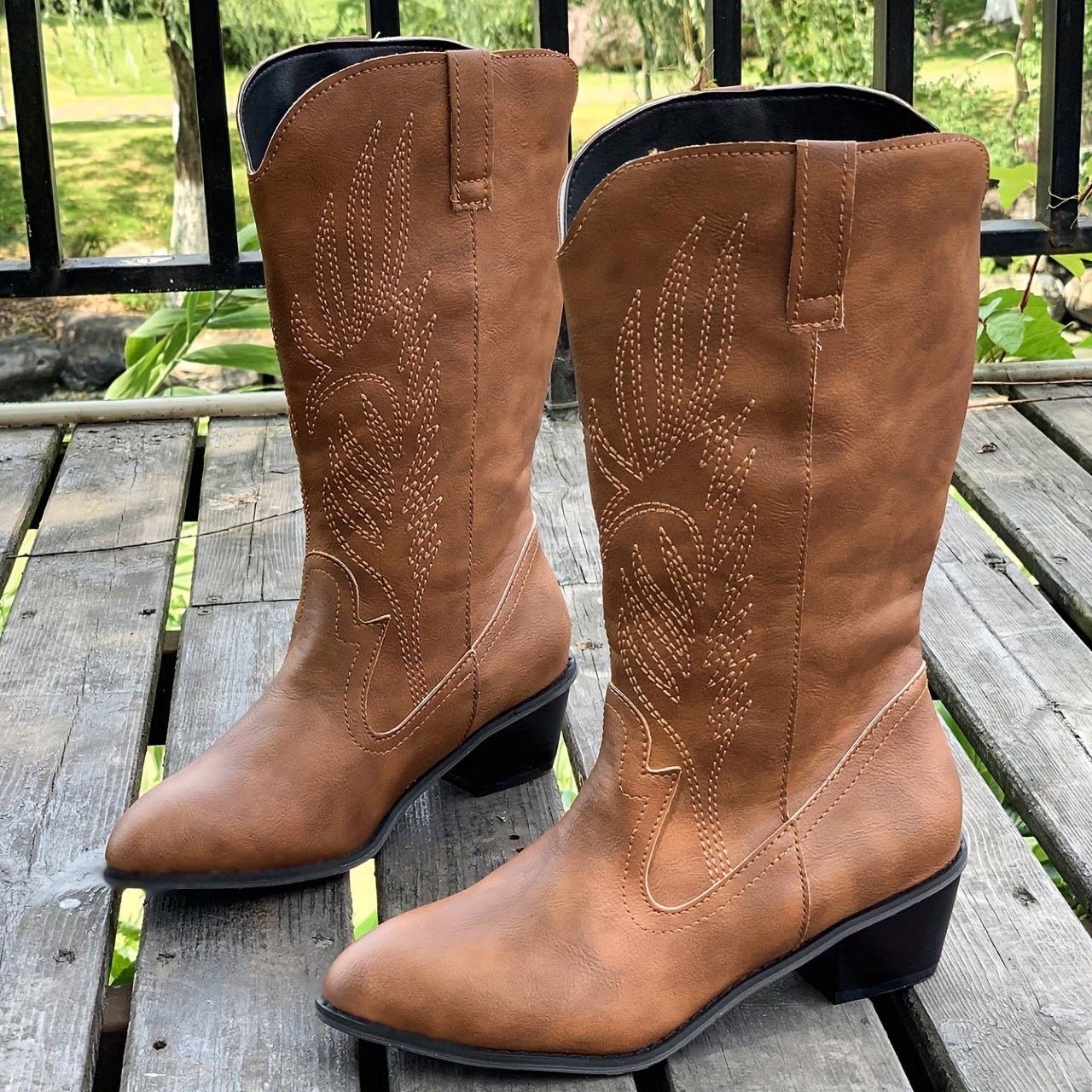 Fashionable Womens Embroidered Cowboy Boots - Trendy Chunky Heel, Pointed Toe, Faux Leather, Supreme Comfort for All-Day Glamour