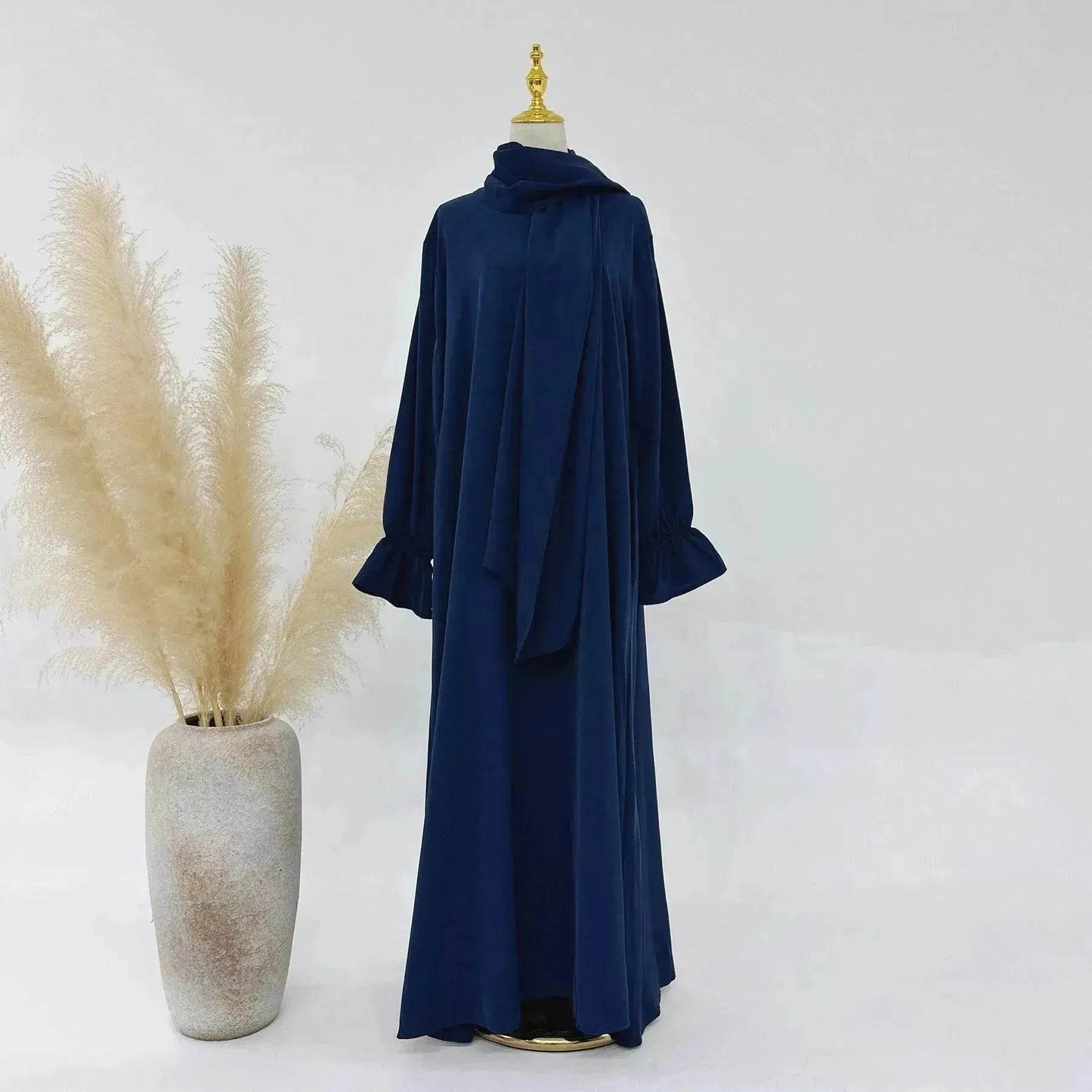 Dubai Turkey Solid Color Small Horn Sleeve Dress