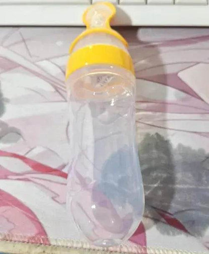 Biberon cuillère pour bébé