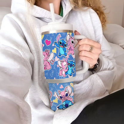Gobelet isotherme Disney Stitch & Angel 40oz avec poignée - Acier inoxydable, garde les boissons chaudes ou froides, comprend une paille - Cadeau parfait pour la Saint-Valentin pour la famille et les amis