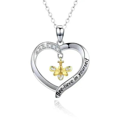 European And American Creative New Hands Heart-shaped Women's Necklace