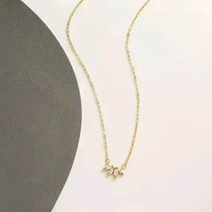 Bijoux Fantaisie Minimalistes Collier Fleur Brillante pour Femmes Filles, Pendentif Fleur de Lotus, Bijou de Fête, Cadeau d'Anniversaire pour Femme