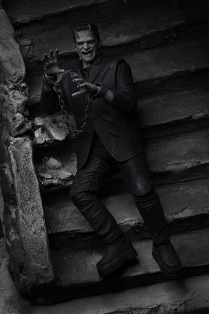 Universal Monsters Ultimate Frankenstein's Monster (Black & White) Figure