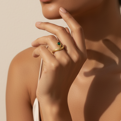Bague en acier inoxydable torsadée émeraude