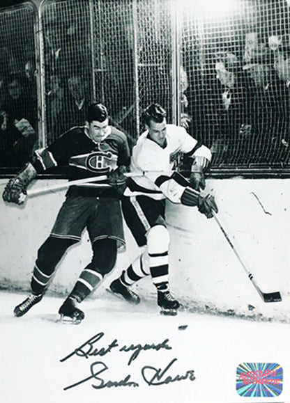 AUTOGRAPHED GORDIE HOWE PHOTO - DETROIT RED WINGS (5" BY 7")