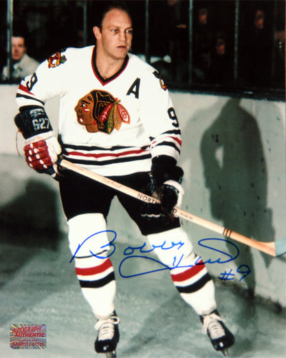 BOBBY HULL SIGNED 8X10 PHOTO - CHICAGO BLACKHAWKS (WHITE)
