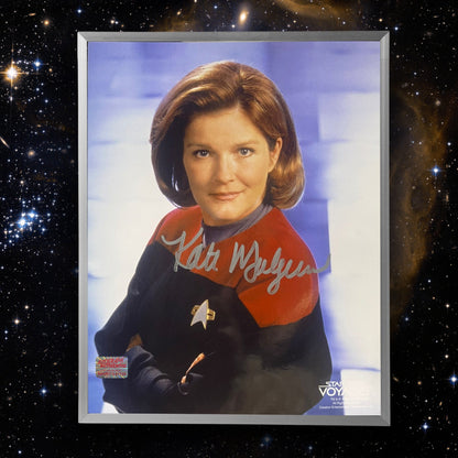 Kate Mulgrew Signed Voyager Captain Janeway 8x10 Photo