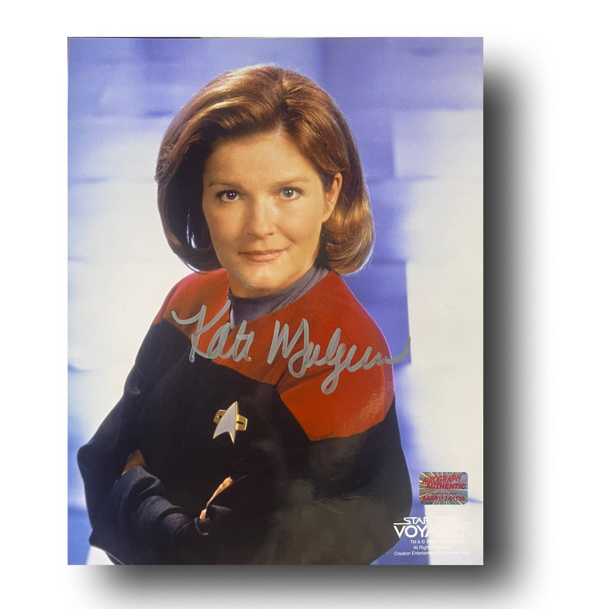 Kate Mulgrew Signed Voyager Captain Janeway 8x10 Photo