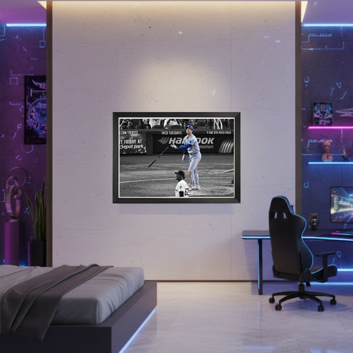SHOHEI OHTANI FRAMED CANVASRECORD SETTING 50TH HOME RUN - LA DODGERS 33"X23"