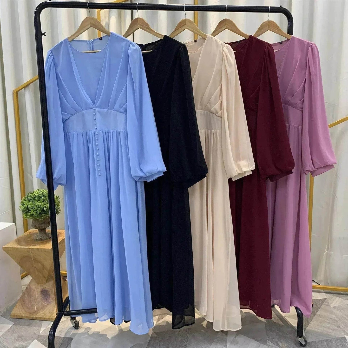 Robe Abaya simple, élégante et à la mode en double mousseline haute densité pour femmes arabes de Dubaï, de Turquie et du Moyen-Orient.