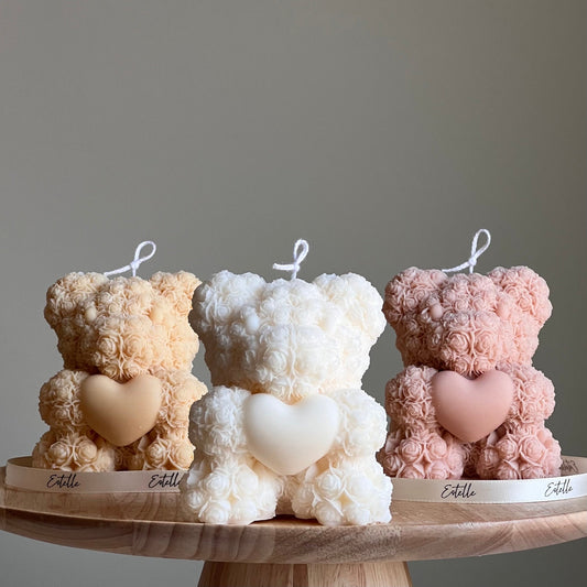 Bougie Cœur Ours en Peluche : Pilier Sculptural en Cire de Soja