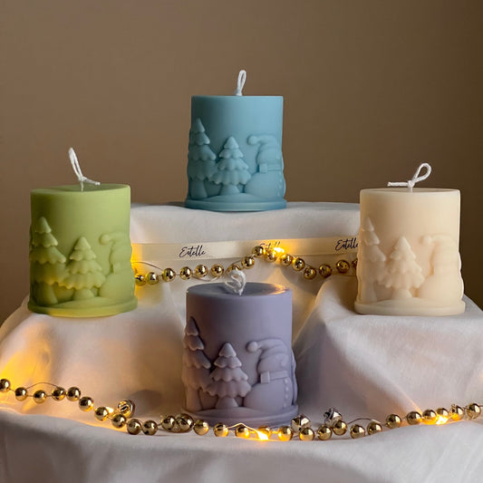 Bougie pilier en cire de soja bonhomme de neige fait main : Décoration de Noël