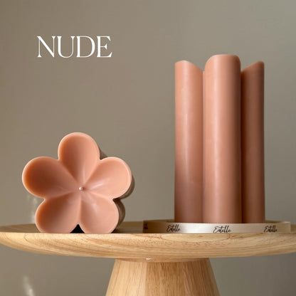 Bougie en cire de soja « Pillar » en forme de fleur : Décoration intérieure faite à la main, cadeau pour une nouvelle maison
