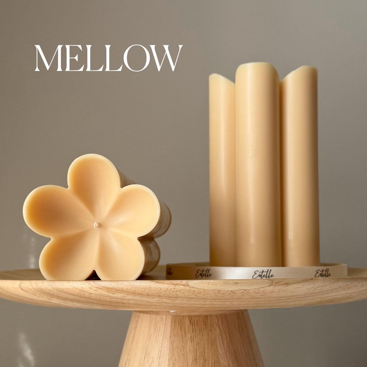Bougie en cire de soja « Pillar » en forme de fleur : Décoration intérieure faite à la main, cadeau pour une nouvelle maison